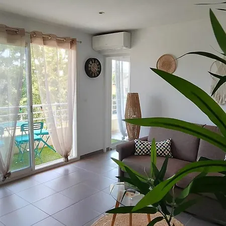 Bobo Chic Paradise Apartman *